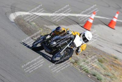 media/Nov-12-2023-Classic Track Days (Sun) [[11f17acb81]]/Group 3/session 2 turn 9/